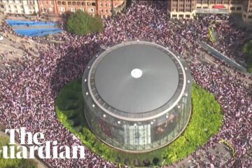 Aerial footage shows scale of ‘unite the kingdom’ rally